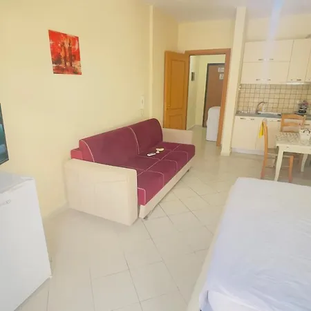 Apartament Lungomare At The And Car On Demand Wlora