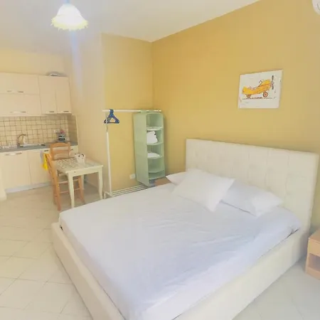 Lungomare At The And Car On Demand Apartament