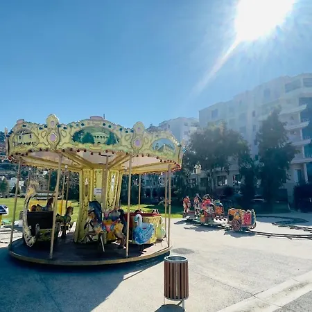 Lungomare At The And Car On Demand 公寓