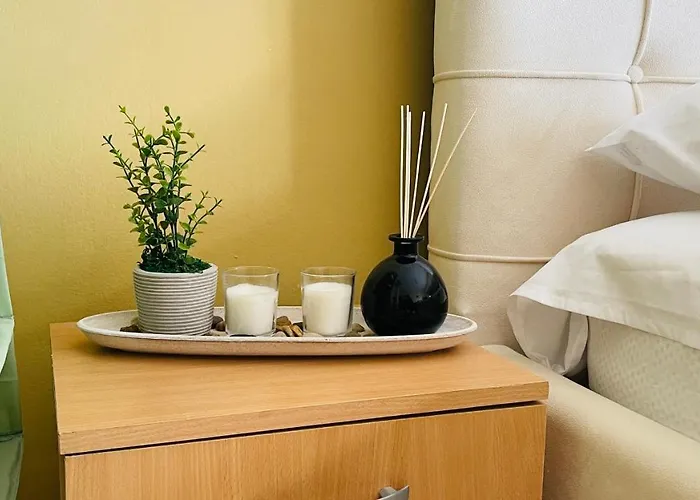 Lungomare At The And Car On Demand 公寓 Vlorë