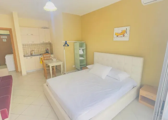 Lungomare At The And Car On Demand 公寓