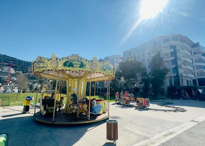 Lungomare At The And Car On Demand Apartament